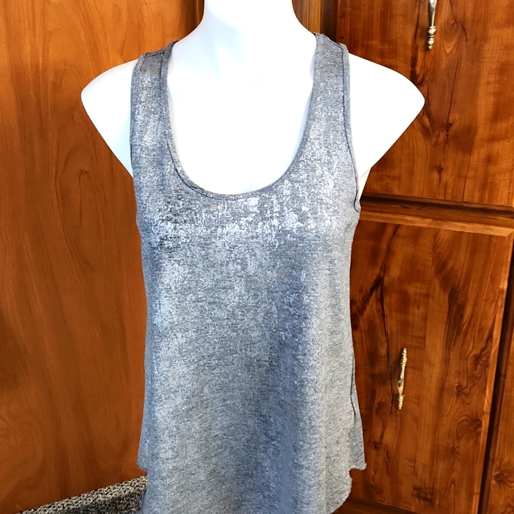 woman's sleeveless top